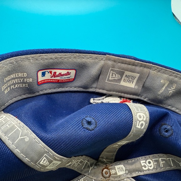 Toronto Blue Jays Hat New Era 59Fifty On Field Fitted MLB Cap 7 3/8 - Maple Leaf - Picture 5 of 8